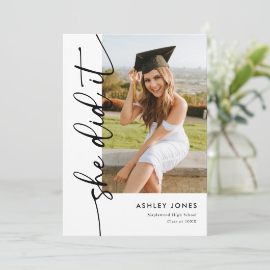 彼女モダンは卒業写真を撮った 招待状 (スタンド正面)