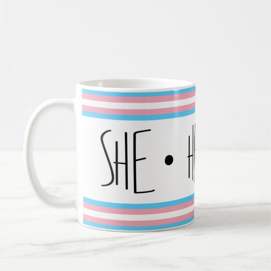 彼女代名詞 トランスジェンダー コーヒーマグ コーヒーマグカップ (左)