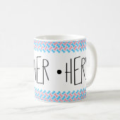 彼女代名詞(She/Her/Hers) コーヒーマグカップ (正面右)