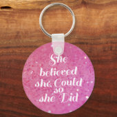 彼女信じはそうすることができた キーホルダー (正面)