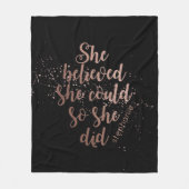 「彼女信じはできるだろうパーソナライズされた」 フリースブランケット (正面)