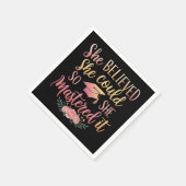 彼女信じはできるほどそれをマスターした スタンダードカクテルナプキン (角)