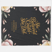 彼女信じはできる | エレガントフローラグラード名 フリースブランケット (正面(横))