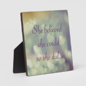 彼女信じはできる フォトプラーク (正面)