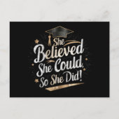 彼女信じは自分の卒業を遂げた ポストカード (正面)