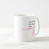 彼女信じは自分の意思を示しパーソナライズされたた コーヒーマグカップ (正面右)