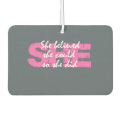 彼女感動的はやる気を起こさせる灰色の引用文 カーエアーフレッシュナー (正面)