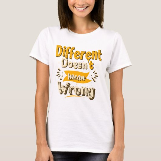 彼女違うに間違ったT型ギフトを意味しない Tシャツ (正面)
