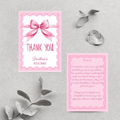 彼女、ピンクの蝶結びのウェディングシャワーを計画中 サンキューカード