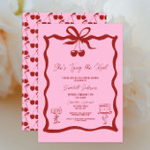 彼女、ボウ チェリー レッドのウェディングシャワーを計画中！ 招待状