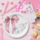 彼女、結婚するのよ ピンクボウ ブライダルシャワー ペーパープレート (パーティー)