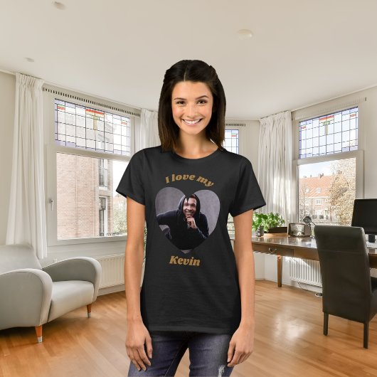 彼氏の写真に名前を入れて愛を表現 Tシャツ