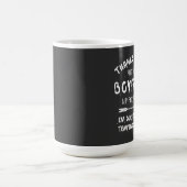 彼氏を養子縁組に出さなかったことに感謝 コーヒーマグカップ (中央)