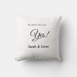 彼頼はyes婚約シンプルミニマルと クッション