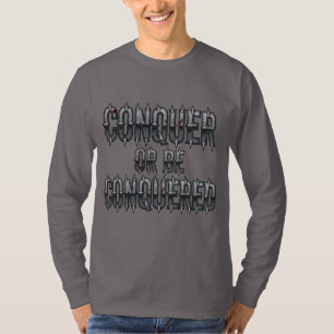 征服または征服する – はっきりしたスパイクメタル文字D Tシャツ