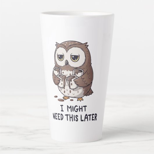 後でコーヒーが必要になるかも - 笑えるフクロウのユーモア カフェラテマグ (正面)