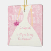 後ろのブライドメイド婚約の写真になる？ セラミックオーナメント (左)