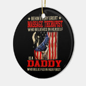 後ろ素晴らしのマッサージセラピスト信じ人 セラミックオーナメント (左)