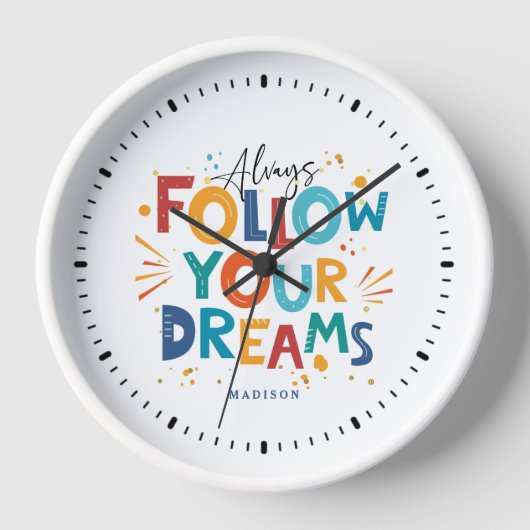 後を追おもしろいカラフルタイポグラフィ 壁時計 (正面)