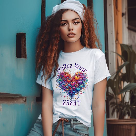 後を追ハート Tシャツ