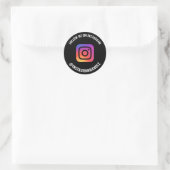 後を追Instagramロゴのソーシャルメディアマーケティング ラウンドシール (バッグ)