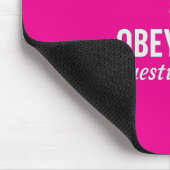 従わない。その他の質問 – 反抗的な引用文デザイン マウスパッド (コーナー)