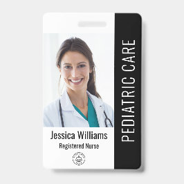 従業員の写真ID (カスタム詳細) バッジ