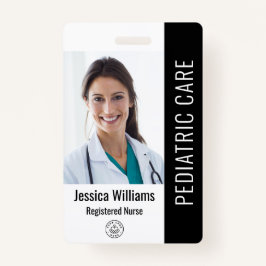 従業員の写真ID (カスタム詳細) バッジ