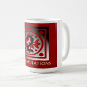 従業員の記念日カスタムエレガントなゴールデンレッド コーヒーマグカップ (正面右)