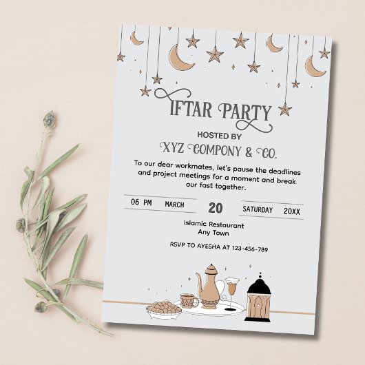 従業員へのftarの招待状を三日月形で星に付ける 招待状