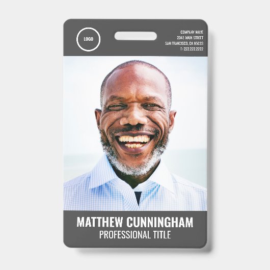 従業員モダンの写真名バーコード丸型ロゴ バッジ (正面)