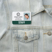 従業員モダンビジネスマンIDフォトロゴ緑 名札 (インサイチュ)