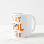 従業員生まれBiに対して強制的にプールを作成すおもしろいる コーヒーマグカップ (正面右)