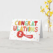 従業員記念日2年間のおもしろいおめでとう カード (黄色い花)