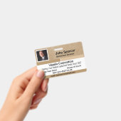 従業員IDベージュと白の横 バッジ (手持ち)