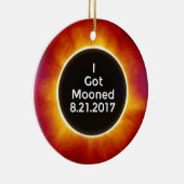 得られたアメリカの日食によっては威厳があるな21 2017.jがうろつきました セラミックオーナメント (右)