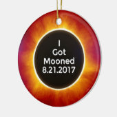 得られたアメリカの日食によっては威厳があるな21 2017.jがうろつきました セラミックオーナメント (左)