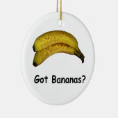 得られたバナナ セラミックオーナメント (右)