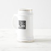 得られたビールか。 マグ (正面左)