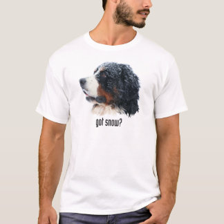 得られた雪か。 バーニーズ・マウンテン・ドッグ Tシャツ