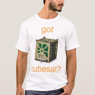 得られたcubesat -前部 tシャツ