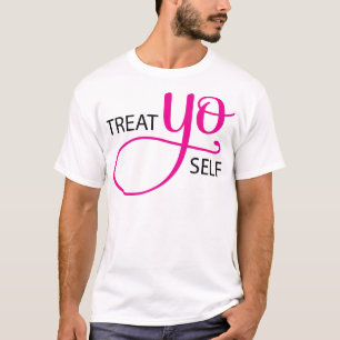 御馳走Yoの自己のピンク Tシャツ
