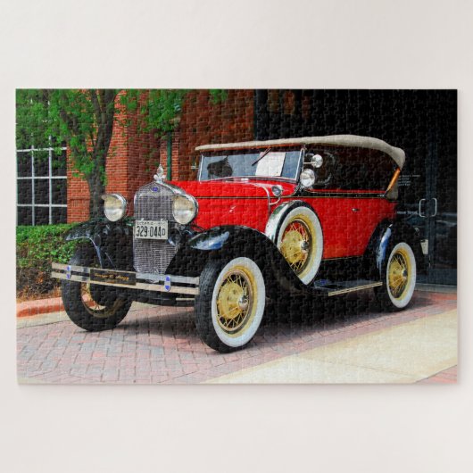 復元されたヴィンテージ自動車 ジグソーパズル (横)