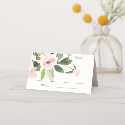 微妙なソフト赤面ピンクローズフローラブライダルシャワー プレイスカード (正面)