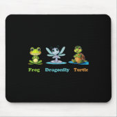 微妙な政治ユーモアカエルDragonflyタートルヨガ マウスパッド (正面)