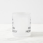 微生物学の平静そして焦点を保って下さい フロストグラスマグカップ (中央)