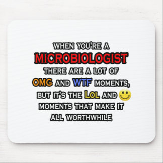微生物学者…OMG WTFロール マウスパッド