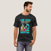 微生物技術者のためのラボテクニシャン 問題を解決する Tシャツ (正面フル)