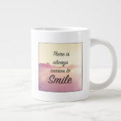 微笑する理由が常にあります ジャンボコーヒーマグカップ (右)