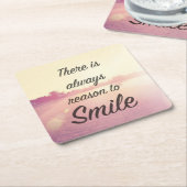 微笑する理由が常にあります スクエアペーパーコースター (アングル)